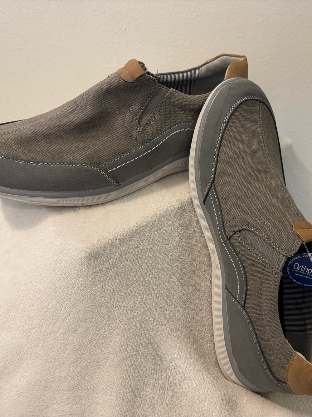 Croft & Barrow ortholite Men's Slip-On Casual Canvas Shoe in Gray